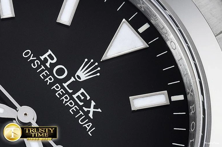 1004 ROLEXP1020 – Explorer TechFriendly 964